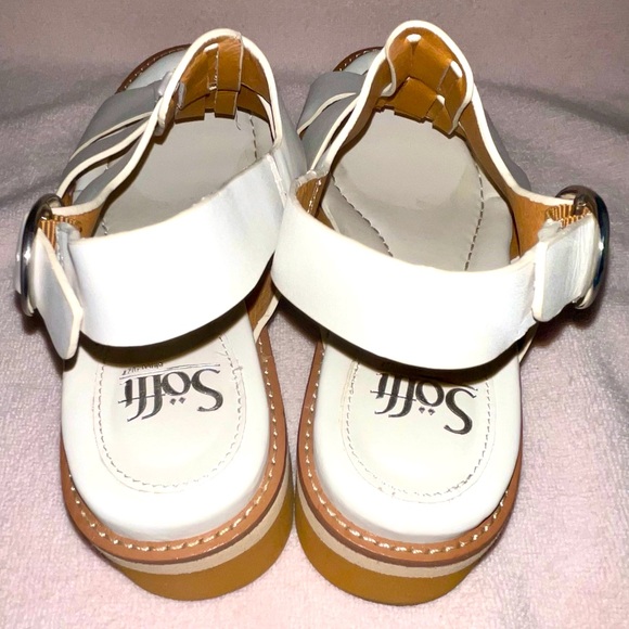 "SOFFT" LADIES PLATFORM SANDAL WITH BUCKLE IN WHITE, SUPER COMFORTABLE; SIZE 9M - Picture 4 of 5